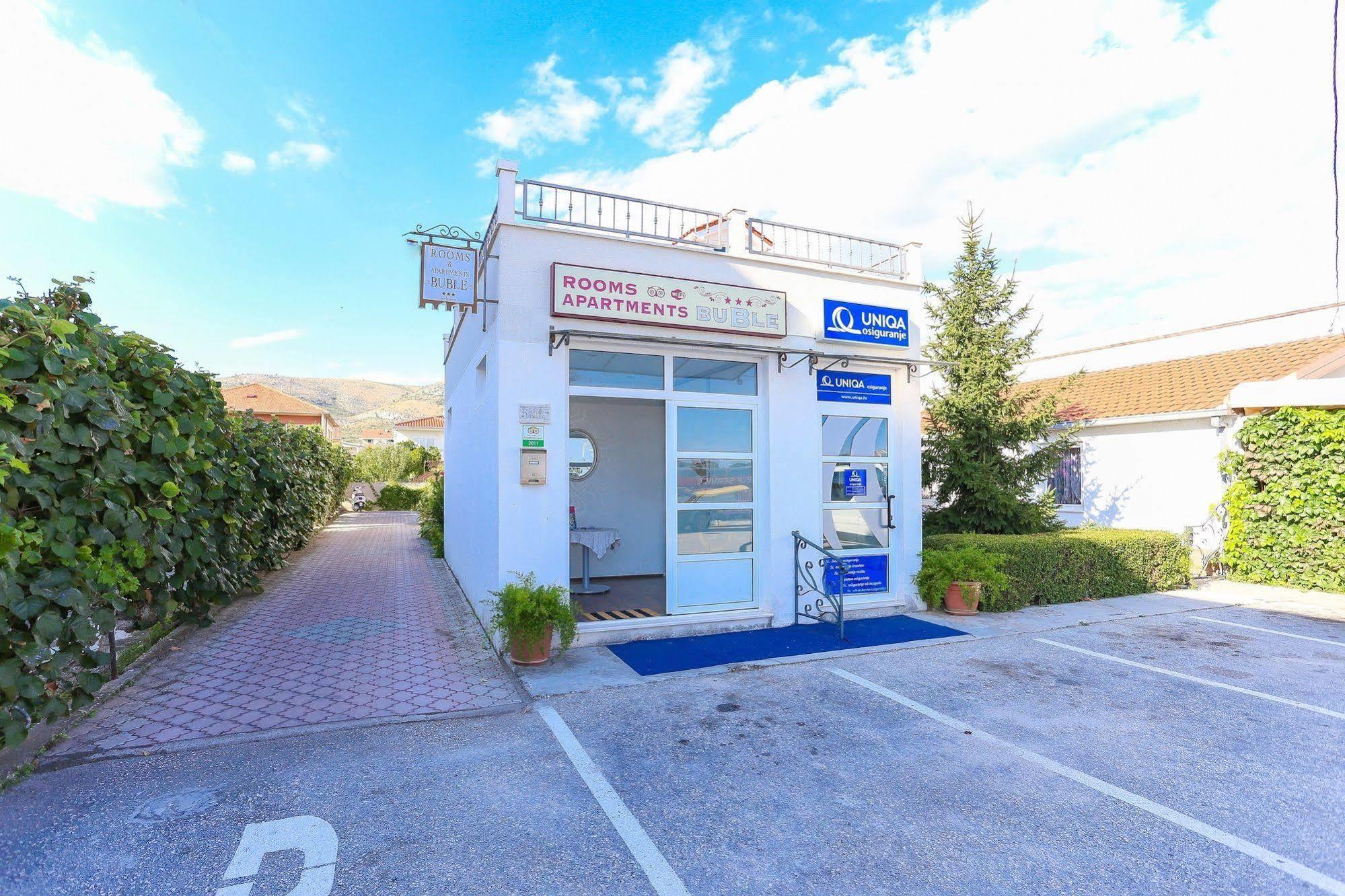 Apartments & Rooms Buble Trogir Bagian luar foto